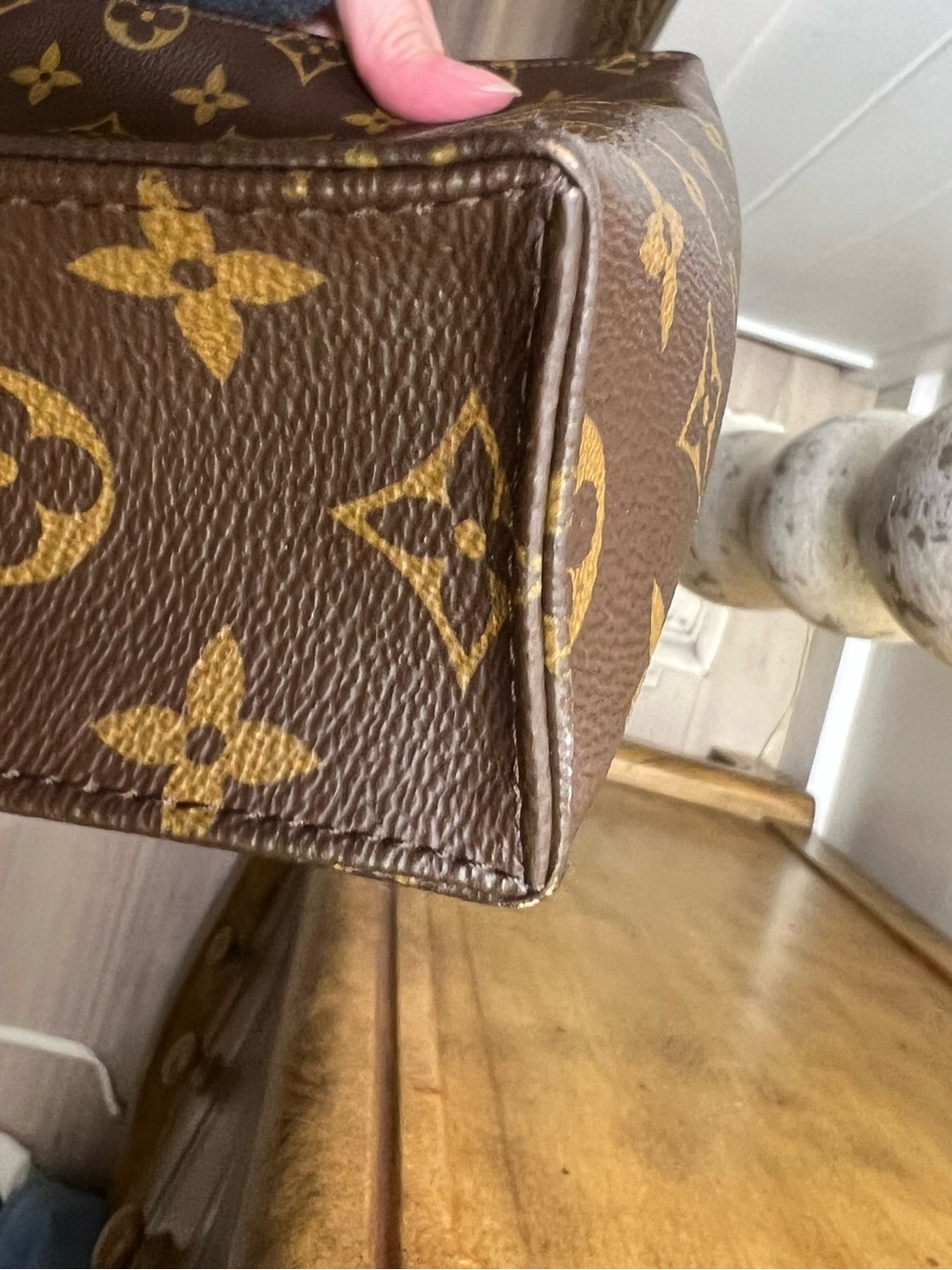 Louis Vuitton Monogram Canvas Brown & Tan Pouch - Picture 12 of 12